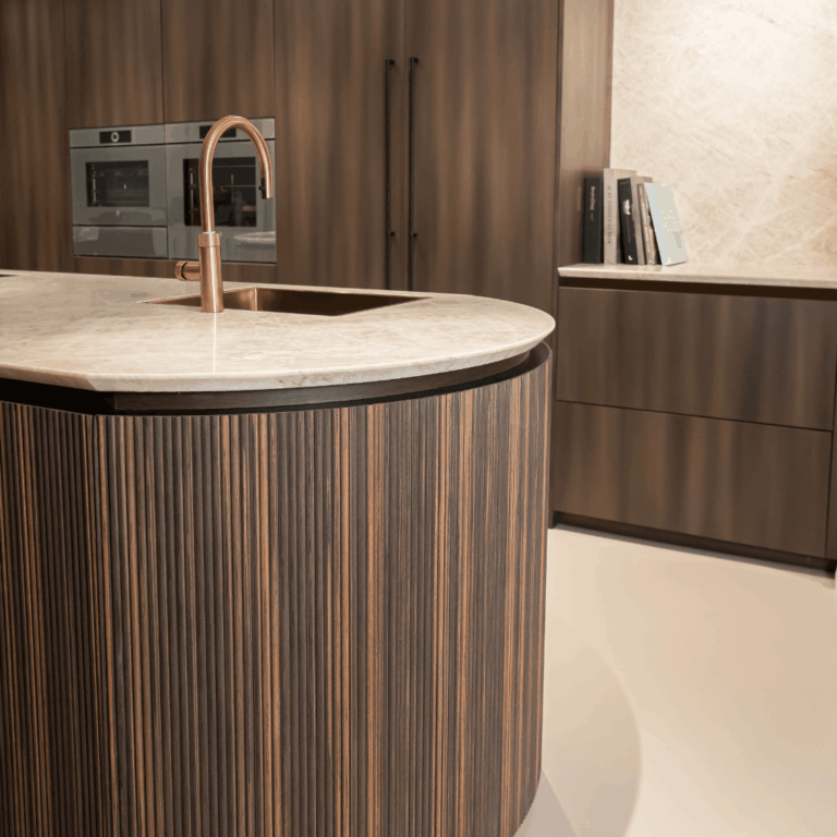 Rond eiland met ribbelfront